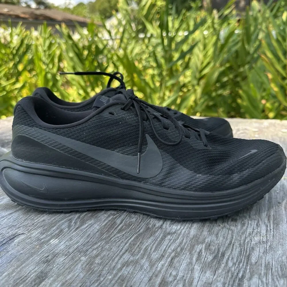 Nike Revolution 8 Black/Anthracite HJ9198-002 Men’s 12 Lace-Up Sneakers 910